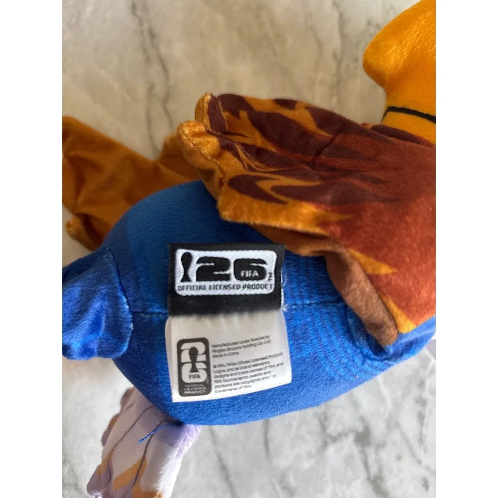 Bark FIFA World Cup Clutch the Eagle Dog Toy OS Blue NWT Crinkle Sound Plush